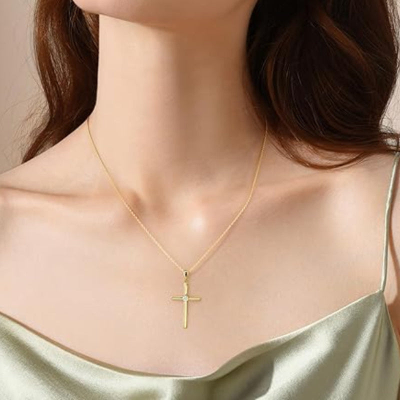 Add a touch of elegance with the LOVESSOM 925 Sterling Silver Moissanite Cross Pendant Necklace. Featuring a 0.3 Carat pendant on an 18K Golden Plated Chain, this necklace is perfect for any occasion, from Mardi Gras to weddings. Universal fit for all