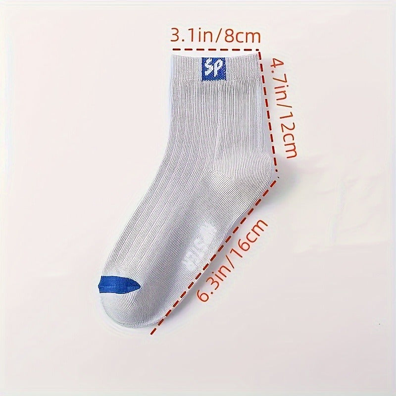 5 Pairs of Men's Crew Socks: Breathable, Comfortable, Stylish for Outdoor Activities - Ideal for Fall/Winter.