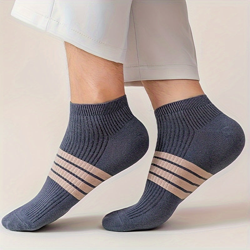 5 pairs of men's fashionable low-top socks, anti-odor, sweat-absorbing, comfortable, and breathable for spring and summer.