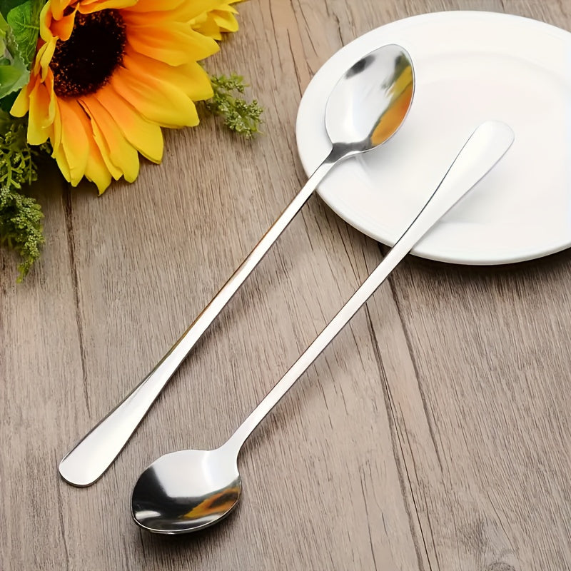 6 or 8 pieces of long-lasting stainless steel cutlery set including flatware, tea spoon, cake and fruit forks, kitchen knives, and tableware for dining and entertaining.