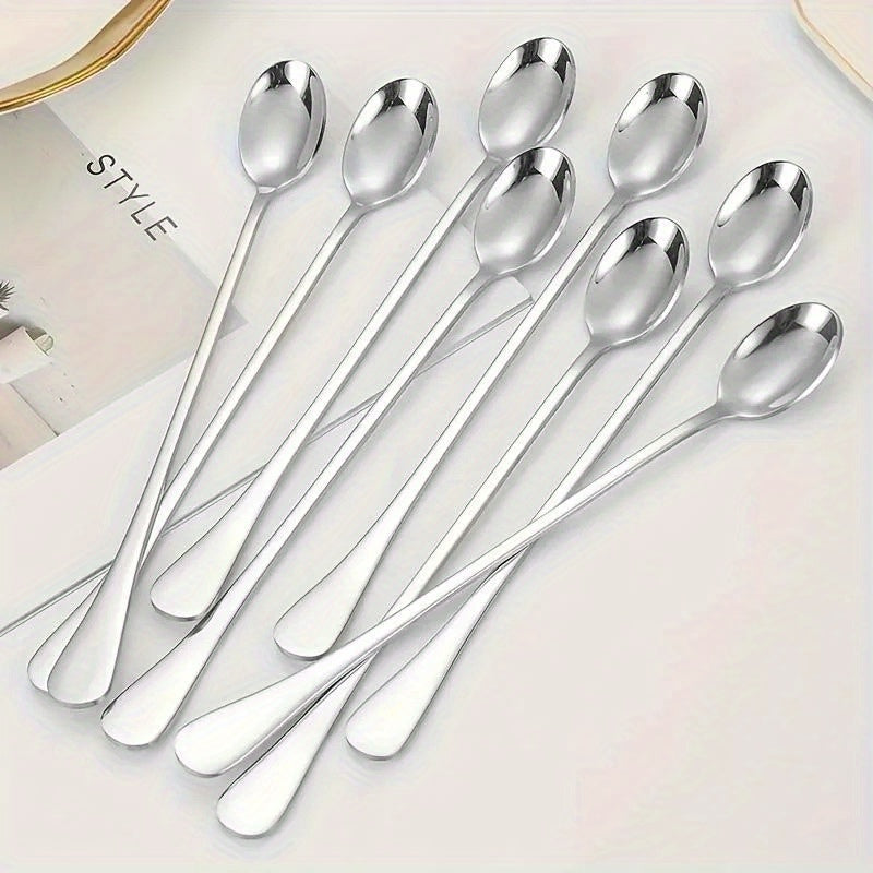 6 or 8 pieces of long-lasting stainless steel cutlery set including flatware, tea spoon, cake and fruit forks, kitchen knives, and tableware for dining and entertaining.