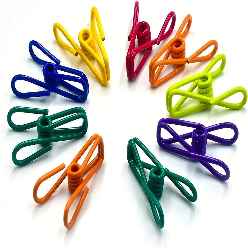 This listing includes one durable metal grocery bag clip that can be used to seal and preserve food in bags. It is suitable for use with grocery bags, snack bags, and documents. This practical clip can also be used to organize and store items in the