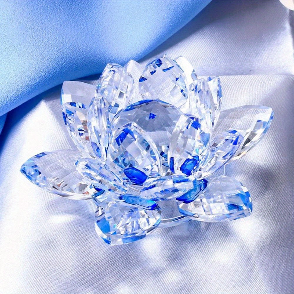 Crystal lotus figurine for home or wedding decoration, glass craft collectible, table ornament, souvenir gift.