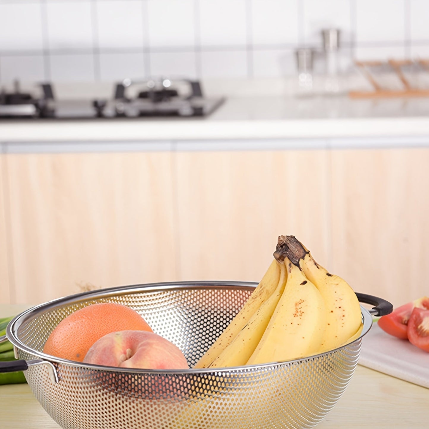 Convenient, Stainless Steel Kitchen Strainer with Fine Mesh - Dishwasher Safe, Ideal for Fruits & Vegetables, Must-Have Cooking Tool