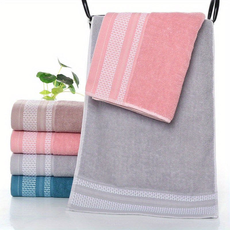 LattBy soft cotton bath towels, absorbent quick-dry hand towels with contemporary space-theme design. Perfect for bathroom, travel, gym, spa, camping. Ideal for gifting on holidays like Christmas, Halloween, Thanksgiving, Valentine's Day, and Easter.