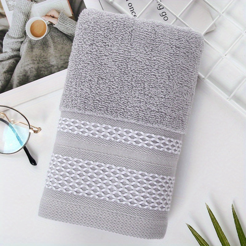 LattBy soft cotton bath towels, absorbent quick-dry hand towels with contemporary space-theme design. Perfect for bathroom, travel, gym, spa, camping. Ideal for gifting on holidays like Christmas, Halloween, Thanksgiving, Valentine's Day, and Easter.