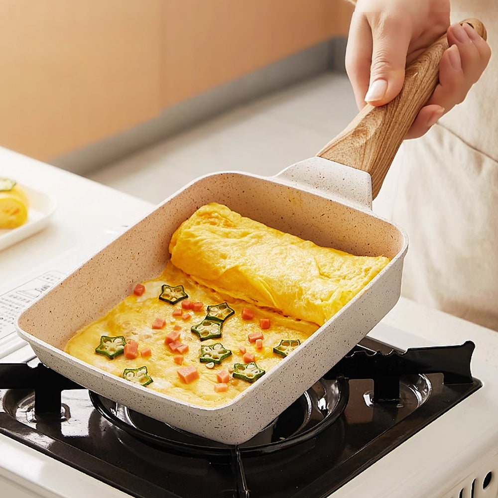 Square Egg Roll Frying Pan with Wooden Handle - Induction Compatible Cookware for Making Non-Stick Tamagoyaki Japanese Omelettes