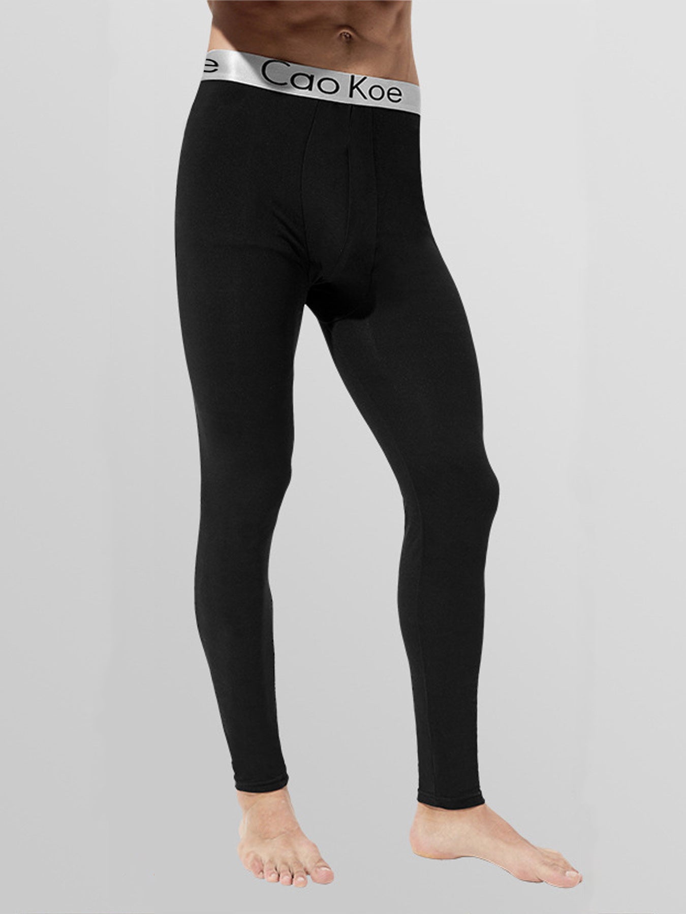 Men's fleece-lined thermal leggings offer extra warmth for autumn and winter outdoor activities.