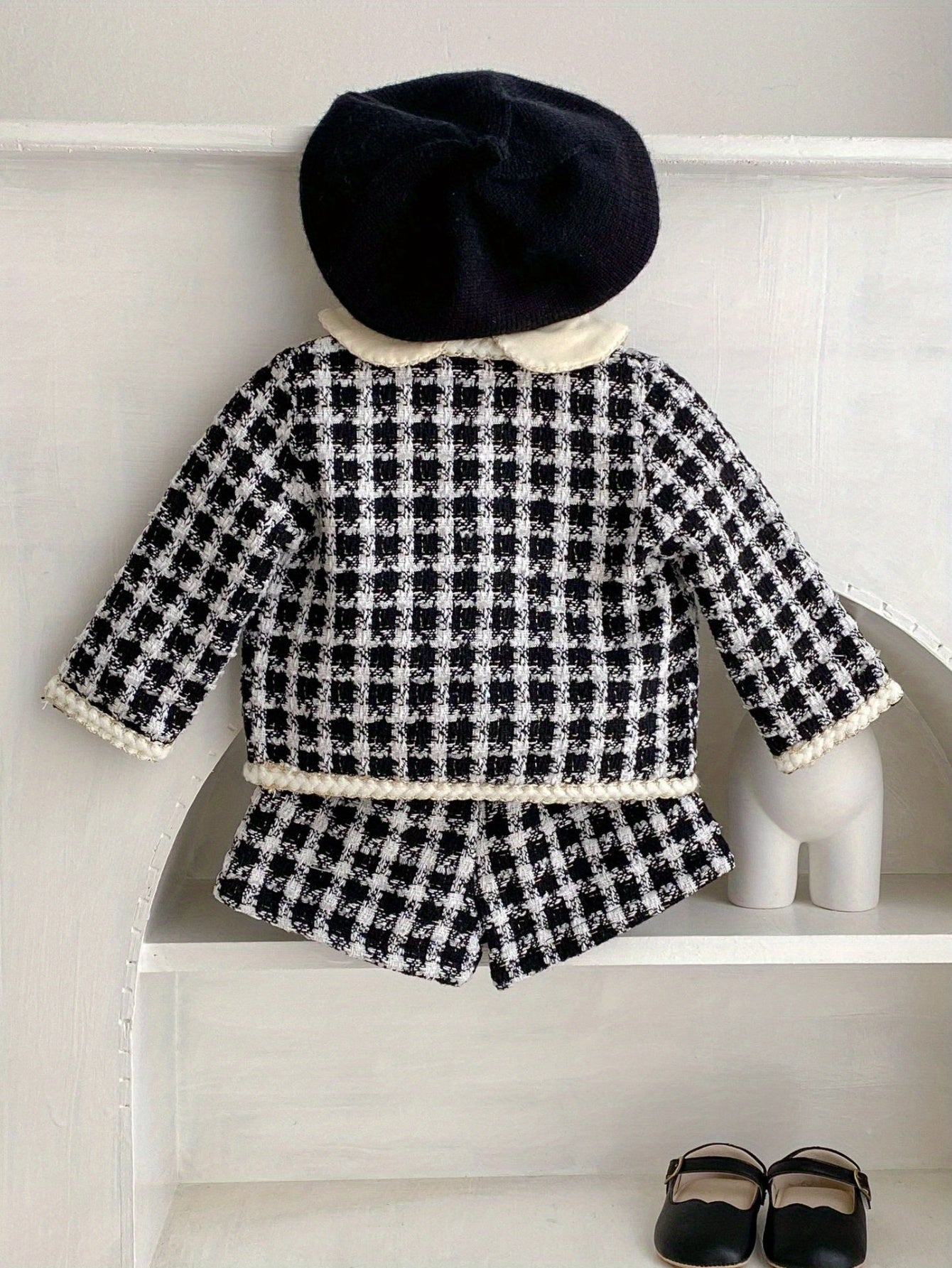 Stylish two-piece outfit with checkered shirt jacket and shorts, ideal for spring and autumn children's parties outdoor.