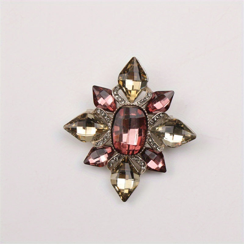 Exquisite Baroque-Inspired Rhinestone Brooch Pin - Opulent Alloy Fashion Statement Piece for Dresses, Distinctive Irregular Design, Ideal for Women's Wardrobe & Accessories