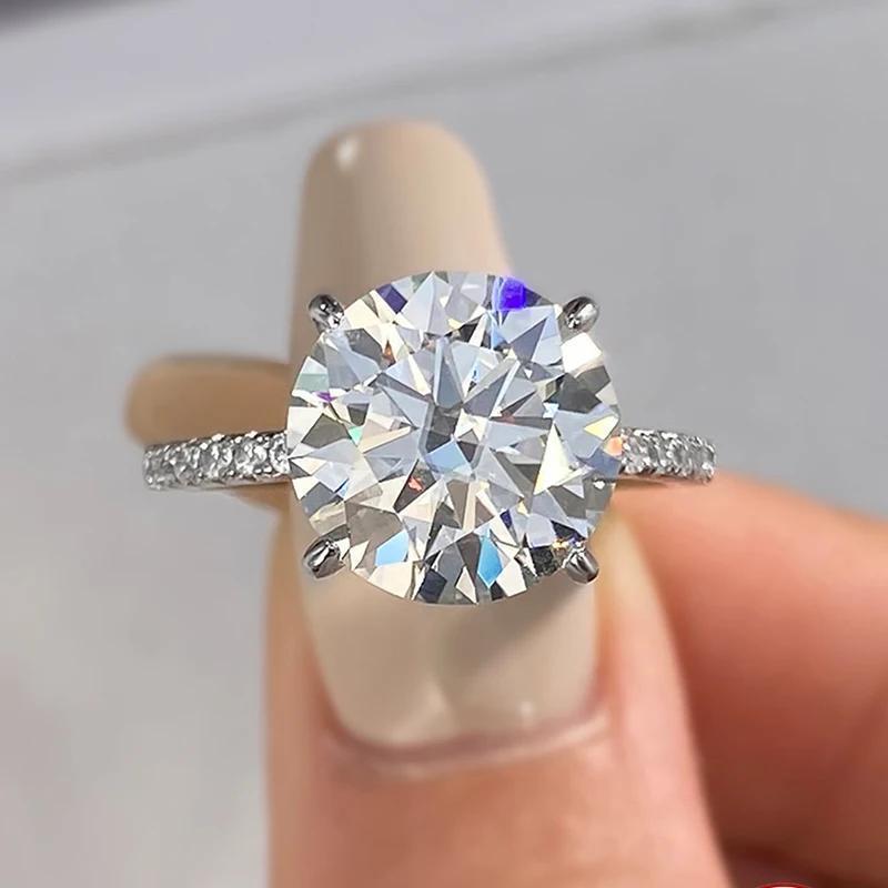 Gorgeous Moissanite Engagement Ring - Available in 1/2/3/5/10ct, Stunning Four-Prong Setting, Ideal for Weddings & Special Events, Lovely Present for Her