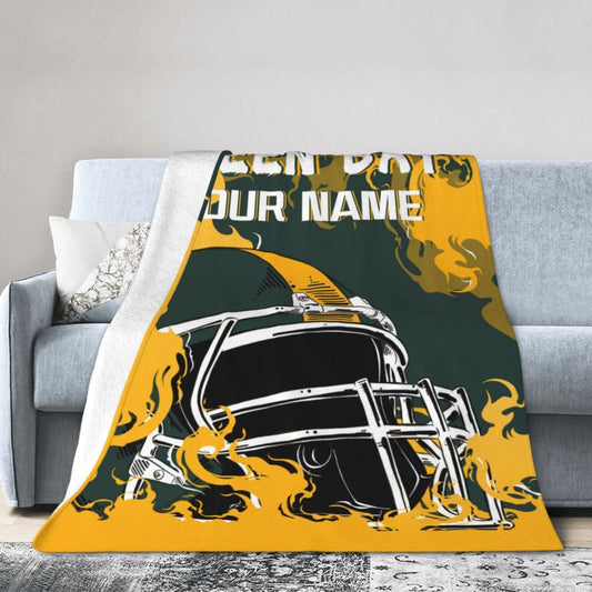 Personalized Custom Green Bay Football Flannel Blanket - A Perfect Gift for Fans & Sports Enthusiasts, Ideal for Adding a Touch of Team Spirit to Your Sofa or Bed