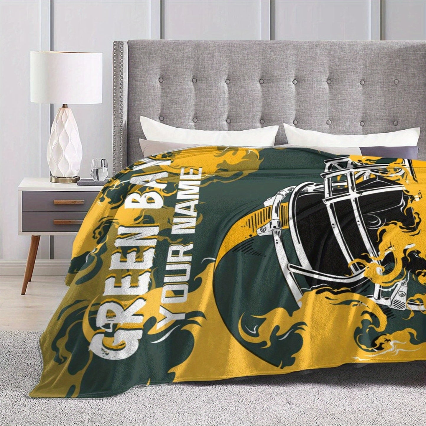 Personalized Custom Green Bay Football Flannel Blanket - A Perfect Gift for Fans & Sports Enthusiasts, Ideal for Adding a Touch of Team Spirit to Your Sofa or Bed