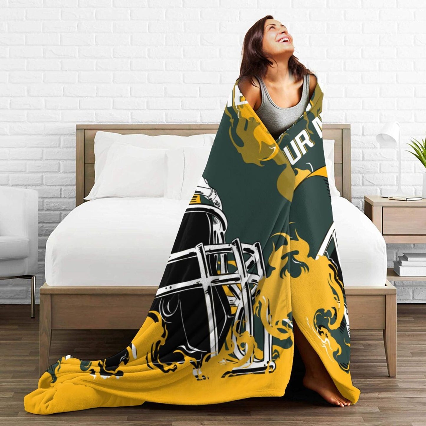 Personalized Custom Green Bay Football Flannel Blanket - A Perfect Gift for Fans & Sports Enthusiasts, Ideal for Adding a Touch of Team Spirit to Your Sofa or Bed