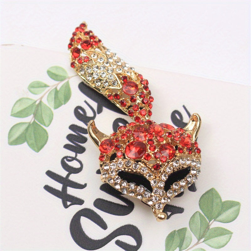 Chic Fox Enamel and Rhinestone Brooch - A Stylish Vintage Accessory for Sweaters, Coats, and Cardigans