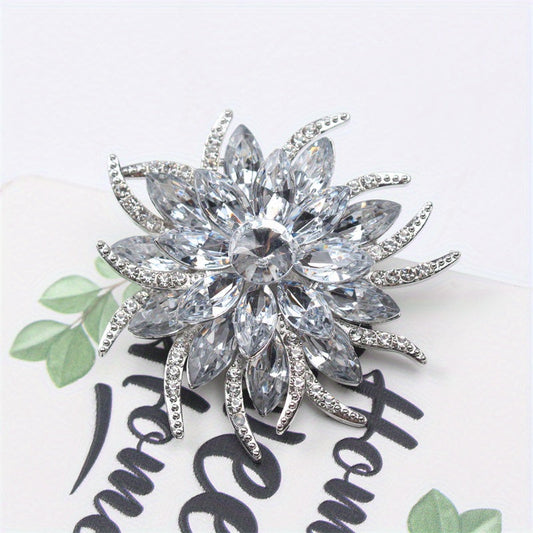 Stylish Rhinestone Brooch: Exquisite Floral Pin Perfect for Women's Suits and Sweaters, Elegant Corsage Accessory of Superior Quality