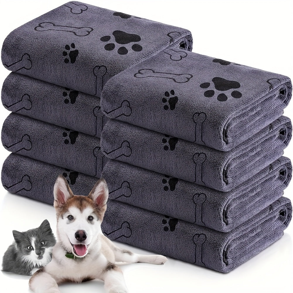 Super absorbent microfiber dog towel for medium to large breeds in gray, quick-drying and soft for pet bathing and grooming.