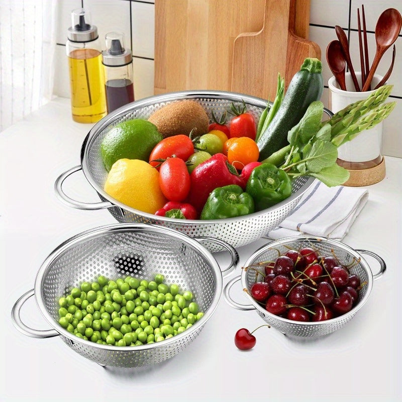 Set of 3 Stainless Steel Strainers, Microporous Metal Colanders with Handles, Durable Kitchen Bowls for Draining Pasta, Vegetables, and Fruits - Food Safe, Dishwasher Safe, Includes 1-3-5 Quart Sizes