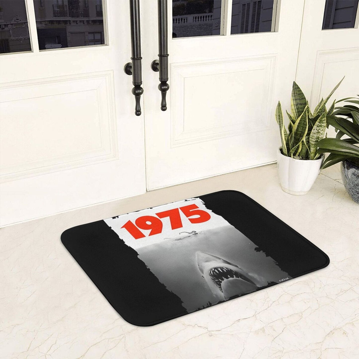 1975 Jaws Fan-Inspired Bathroom Mat - Lightweight Polyester Rug, Machine Washable, Rectangle Shape, Perfect for Home Decor