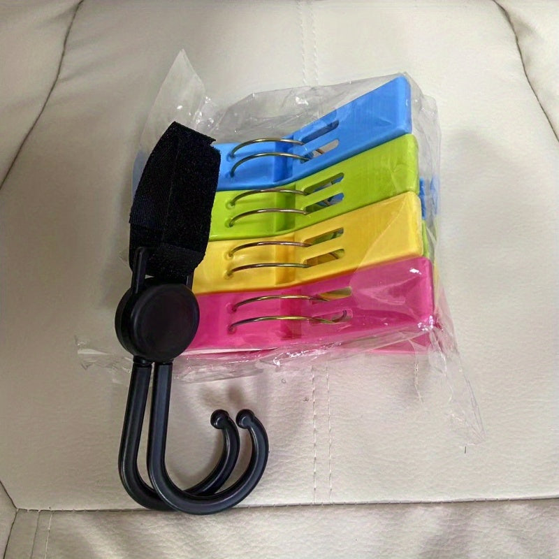 Set of 5 pieces including bag clips, clothes towel dryer clips, and hooks for socks and underwear.