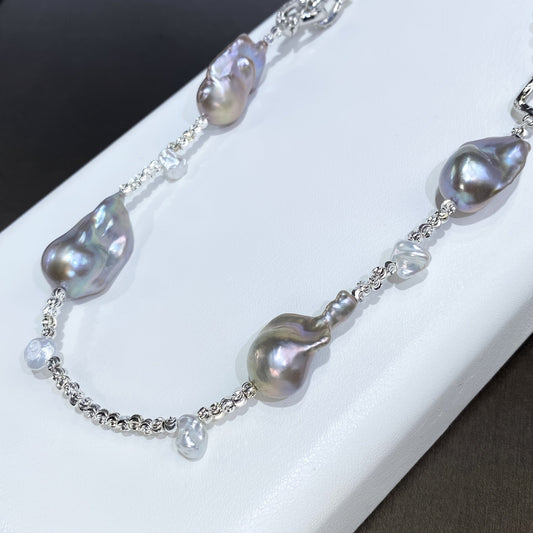 Beautiful Natural Freshwater Pearl Necklace - Stylish Baroque Grey Pearl Chain Perfect for Everyday Wear and Special Occasions, Versatile and Fashionable Pearl Necklace, Great Gift for any Event, Timeless Design for Year-round Wear