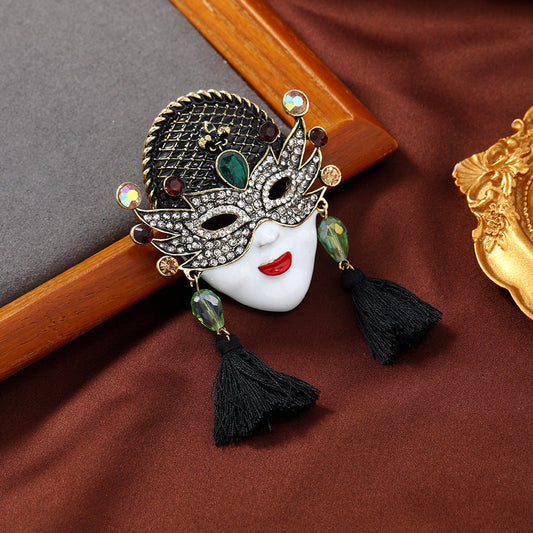 Enamel Mask Brooch with Tassels - Vintage-Inspired Design featuring Unique Crystal Accents, Ideal for Parties and Banquets