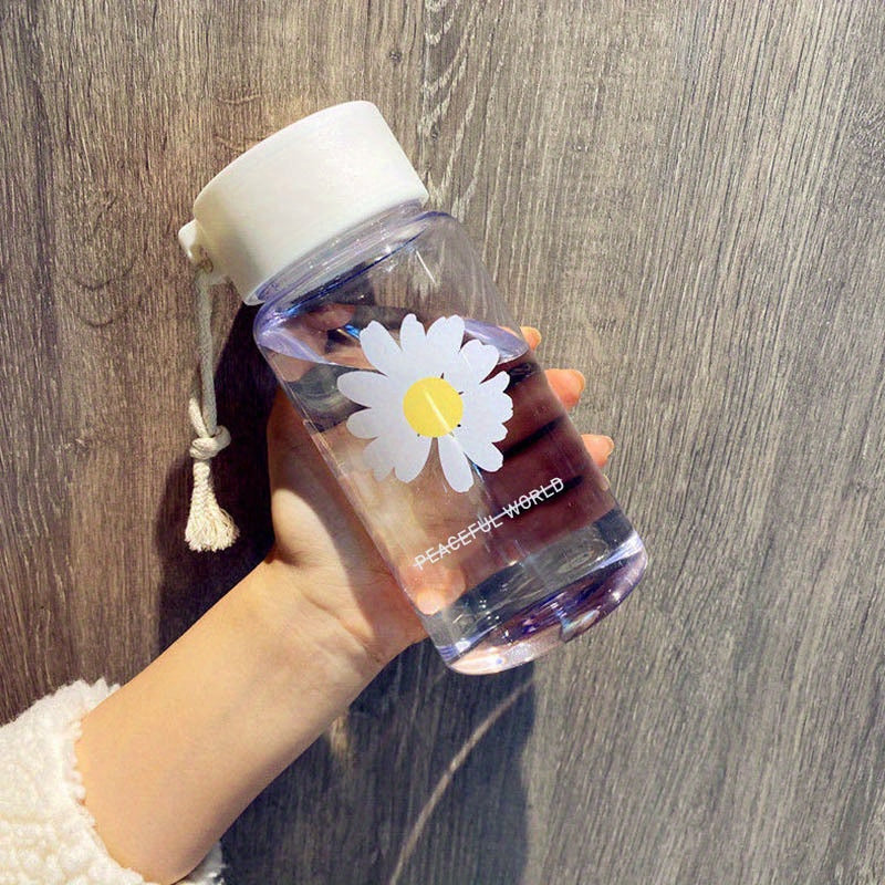 Leakproof water bottle with chrysanthemum print - safe for food contact, BPA-free plastic, perfect for school, outdoor activities, and everyday use.