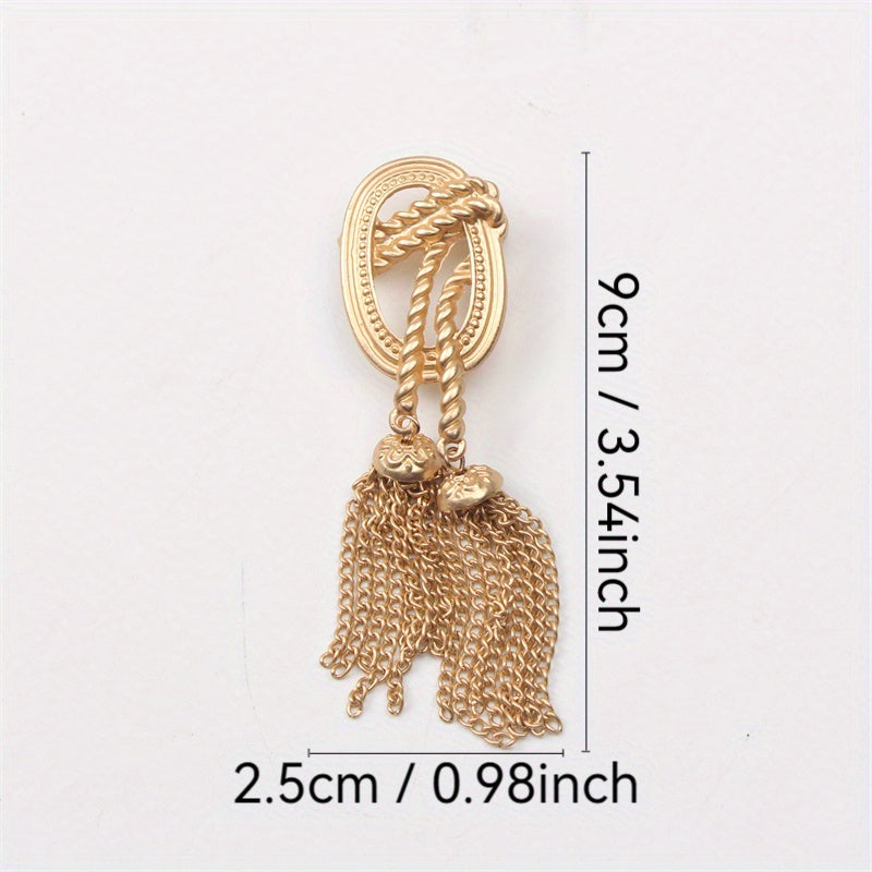 Unique Vintage Alloy Brooch Pin featuring Fringe Design - Quirky Fashion Accessory for Women with Matte Gold Tassel Detail, Perfect Creative Gift