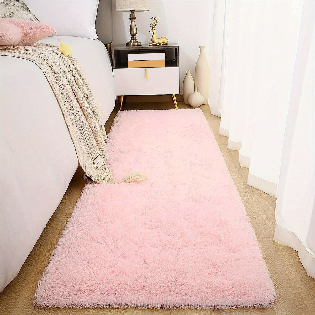 Luxurious Plush PV Pile Mat - Scandinavian Style, Cozy & Stain-Resistant, Ideal for Bedroom & Living Room, Soft Polyester, Non-Slip, Easy to Clean, Multiple Colors Available, Ideal Living Room Rug