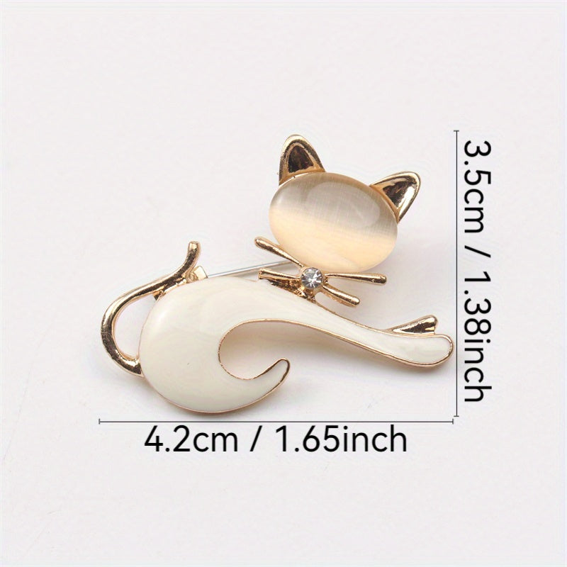 Irregular Animal Shaped Enamel Kitten Brooch in a Cute and Simple Style, made of Alloy and Enamel Material. A Novelty Fashion Accessory for Women, This Personalized Gift Pin is perfect for adding a touch of fun to any outfit.