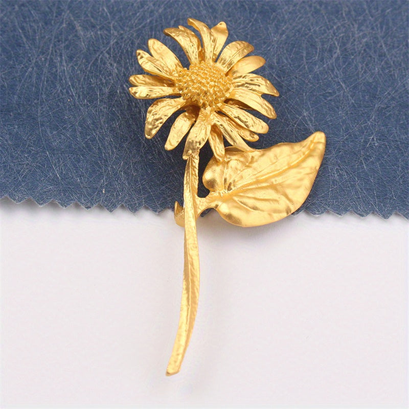 Stylish Enamel Flower Brooch - Ideal for Holiday Season, Travel & Everyday Elegance | Multi-functional Accent for Outfits, Purses & Headwear