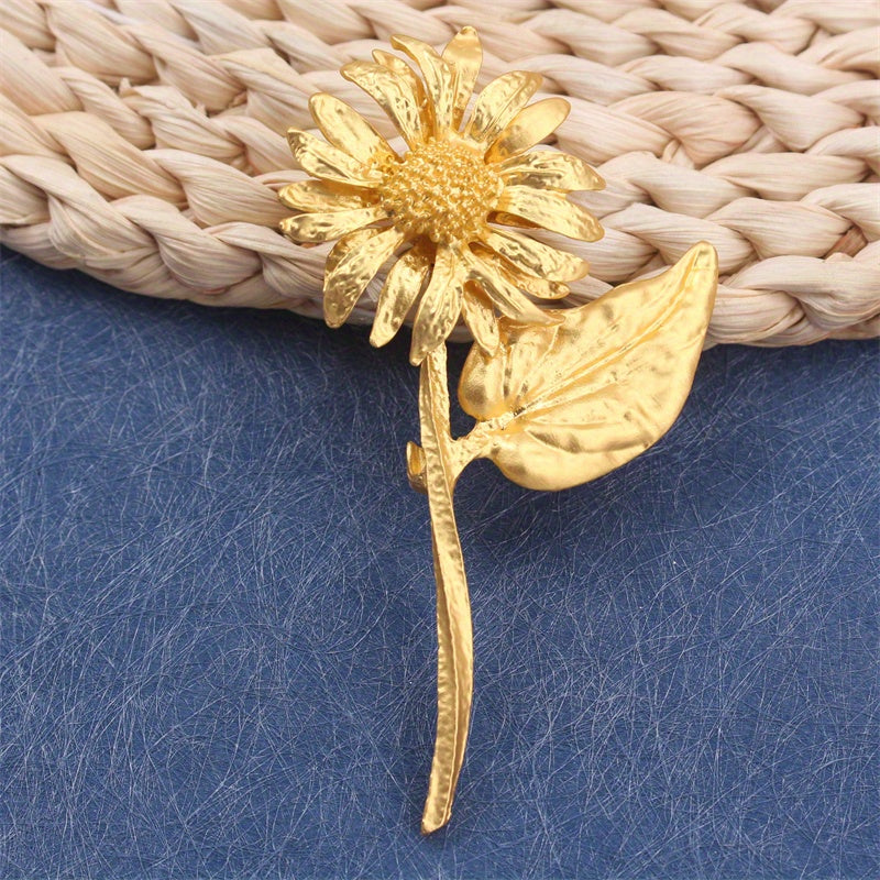 Stylish Enamel Flower Brooch - Ideal for Holiday Season, Travel & Everyday Elegance | Multi-functional Accent for Outfits, Purses & Headwear