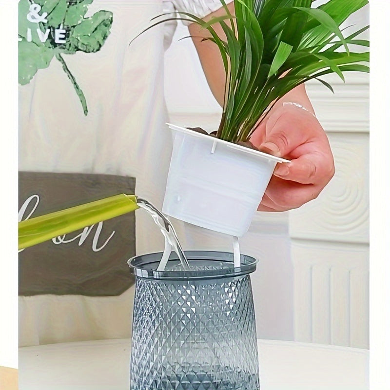 Set of 4 self-watering plant pots with star pattern, transparent lazy flowerpot design made of soft plastic in Nordic style. Tabletop decorative round planters with drainage accessory