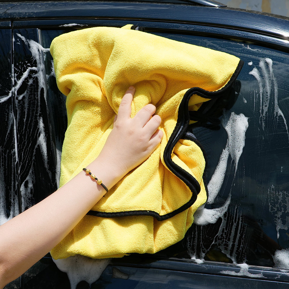 Ultra-Soft, Thick Microfiber Towel for Car Washing - Quick Drying, Durable, Large Size Auto Cleaning Cloth