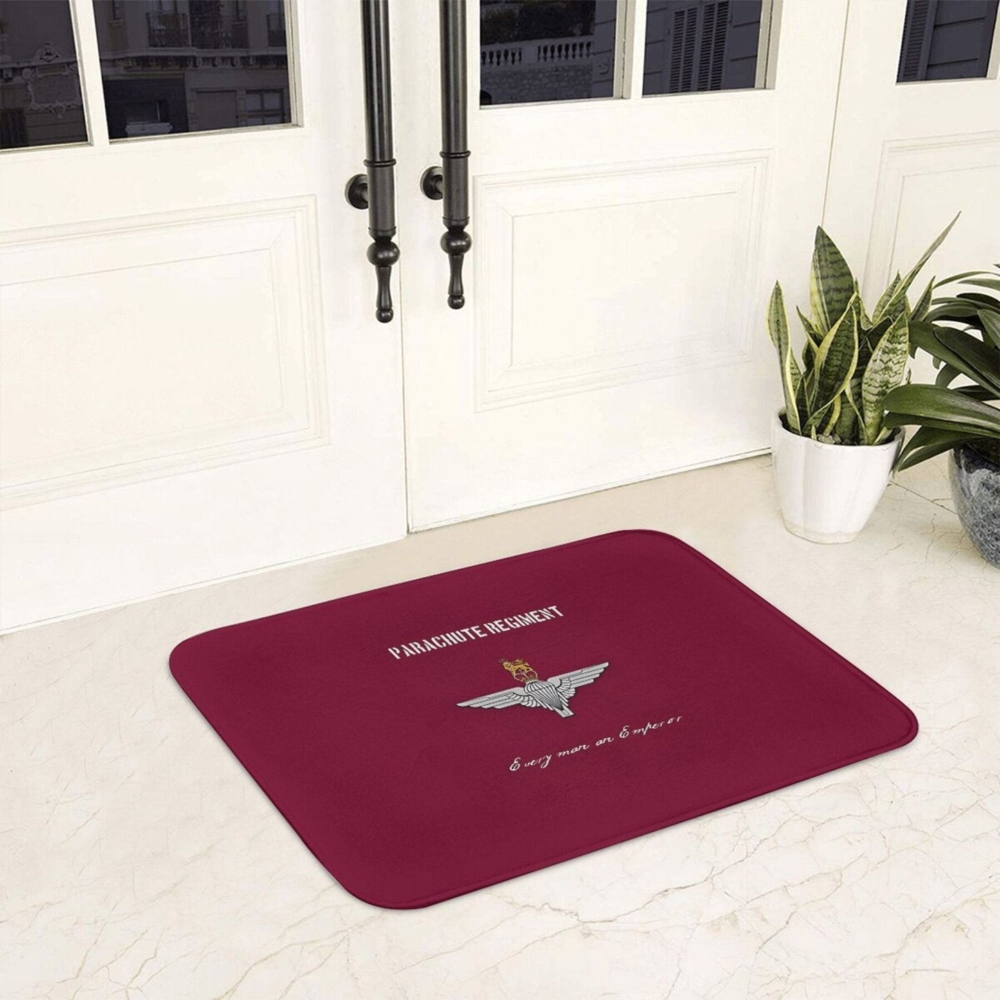 Machine-washable polyester doormat featuring a Parachute Regiment emblem. This lightweight, non-slip rectangle entrance mat is perfect for indoor or outdoor use in the kitchen, balcony, or entryway.