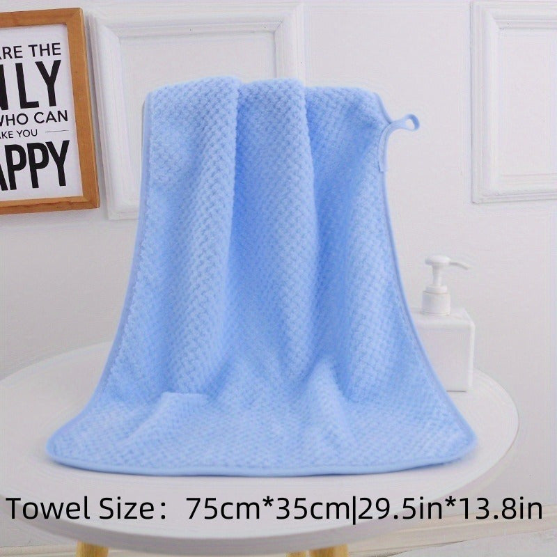 Soft, Fast-Drying Hand Towel - Highly Absorbent & Gentle on Skin, Ideal for Family Bathrooms.