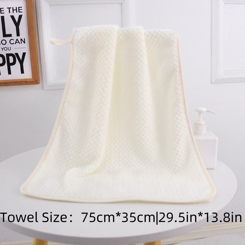 Soft, Fast-Drying Hand Towel - Highly Absorbent & Gentle on Skin, Ideal for Family Bathrooms.