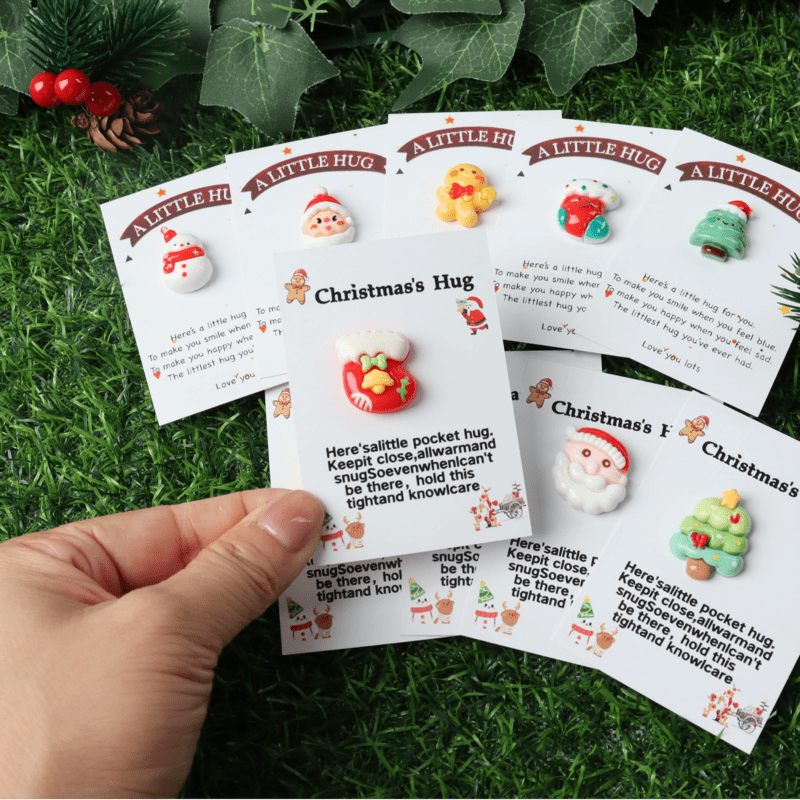 Set of 10 Christmas Hug Gift Cards featuring Festive Resin Charms - Perfect for Parties - Includes Santa, Snowman, Gingerbread, and Stocking Pocket Hug Tokens for Holiday Gifts and Seasonal Decoration