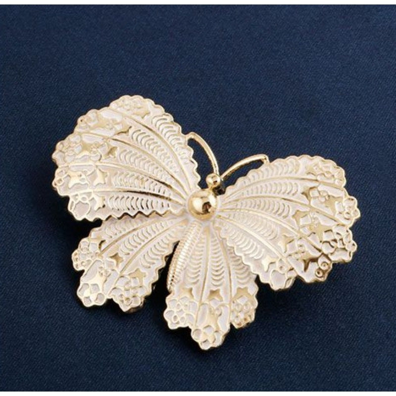 Luxurious Butterfly Brooch Pin for Women, Featuring Rhinestone Inlaid Alloy, Elegant Fashion Accessory Perfect for Coats and Sweaters