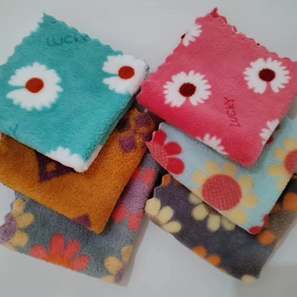 5/10pcs Printed Square Towels made of Coral Velvet, thick and absorbent to prevent hair loss. Versatile for household, kitchen, and cleaning use. Size: 25cm x 25cm.