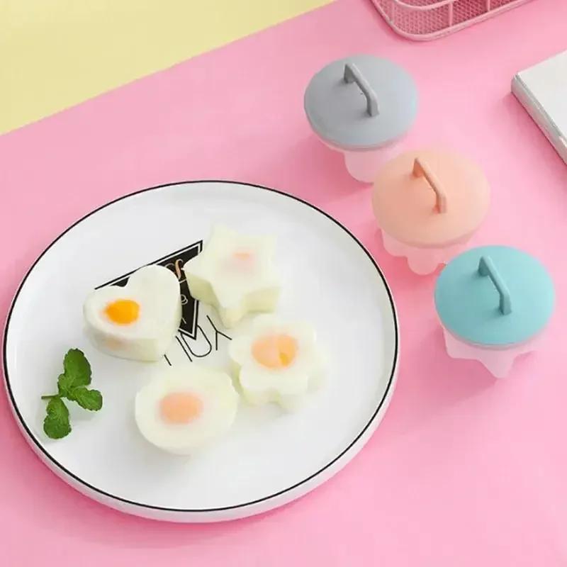 Set of 4 Cute Cartoon Egg Molds - Fun Kitchen Tools for Cooking and Steaming Eggs Perfectly, Made of Long-Lasting PC Material, Great for Chicken Lovers at Breakfast时间