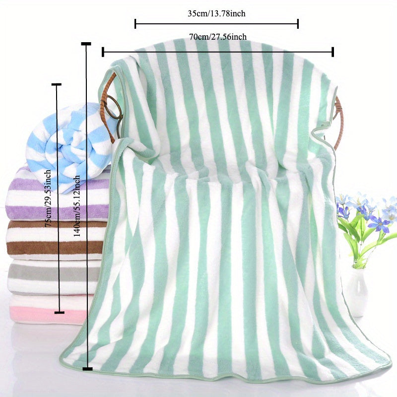 Soft coral fleece bath towel with quick-dry beach towels. Made of 280gsm 100% polyester with a striped design for home use.