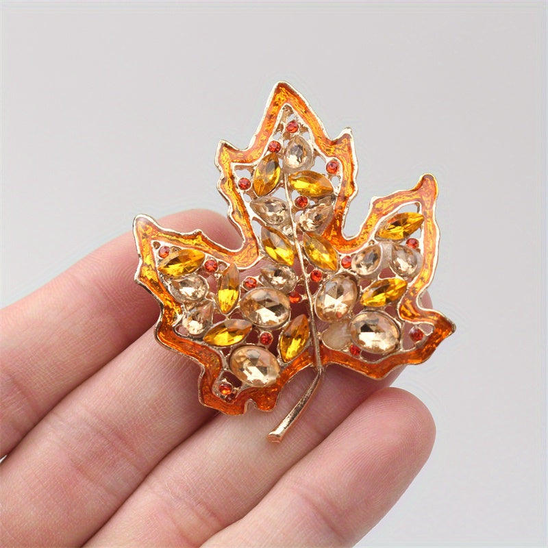 Luxurious Maple Leaf Brooch Pin with Vintage-Inspired Design, Rhinestones, and Hollow Alloy Plant Detail - A Unique Fashion Accessory