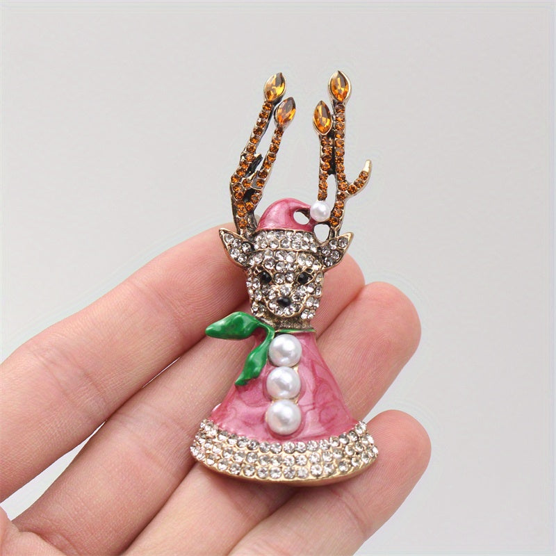 Elegant Antique Moose Pin adorned with Shimmering Rhinestones - Adorable Animal-Inspired Enamel Decoration for Jackets, Jumpers & Outfits | One-of-a-Kind Holiday Accessory perfect for Christmas, Winter, Fall.