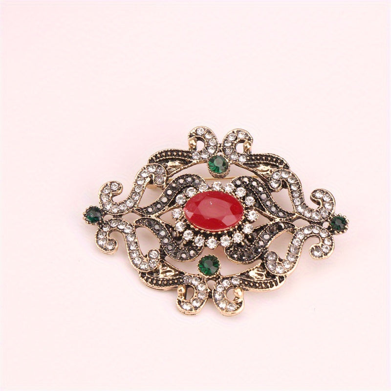 Vintage Style Crystal Brooch Pin with Rhinestone Accents and Irregular Floral Design - Perfect for Dresses and Sweaters