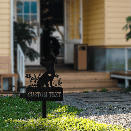 Durable Engraved Dog & Cat Tribute Garden Stake: Personalized Metal Pet Memorial - Outdoor Sympathy Gift with Paw Print & Heart Design - Suitable for Ages 14+ - Black