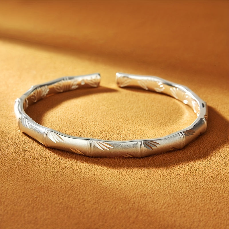 Sterling Silver Open Bracelet, S999, Gender-Neutral Design, Stylish and Adaptable, Elegantly Minimalistic Style