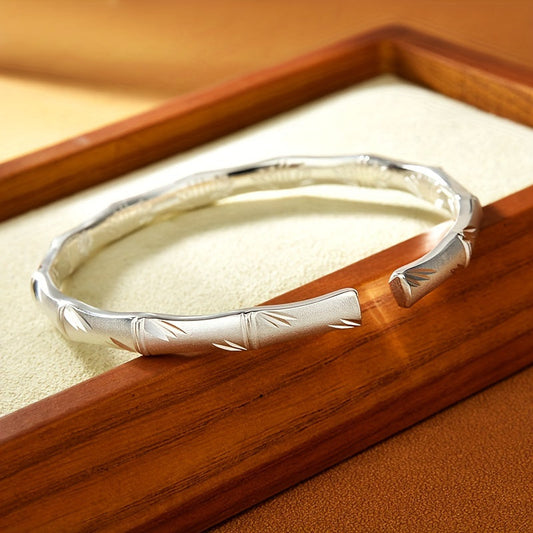 Sterling Silver Open Bracelet, S999, Gender-Neutral Design, Stylish and Adaptable, Elegantly Minimalistic Style