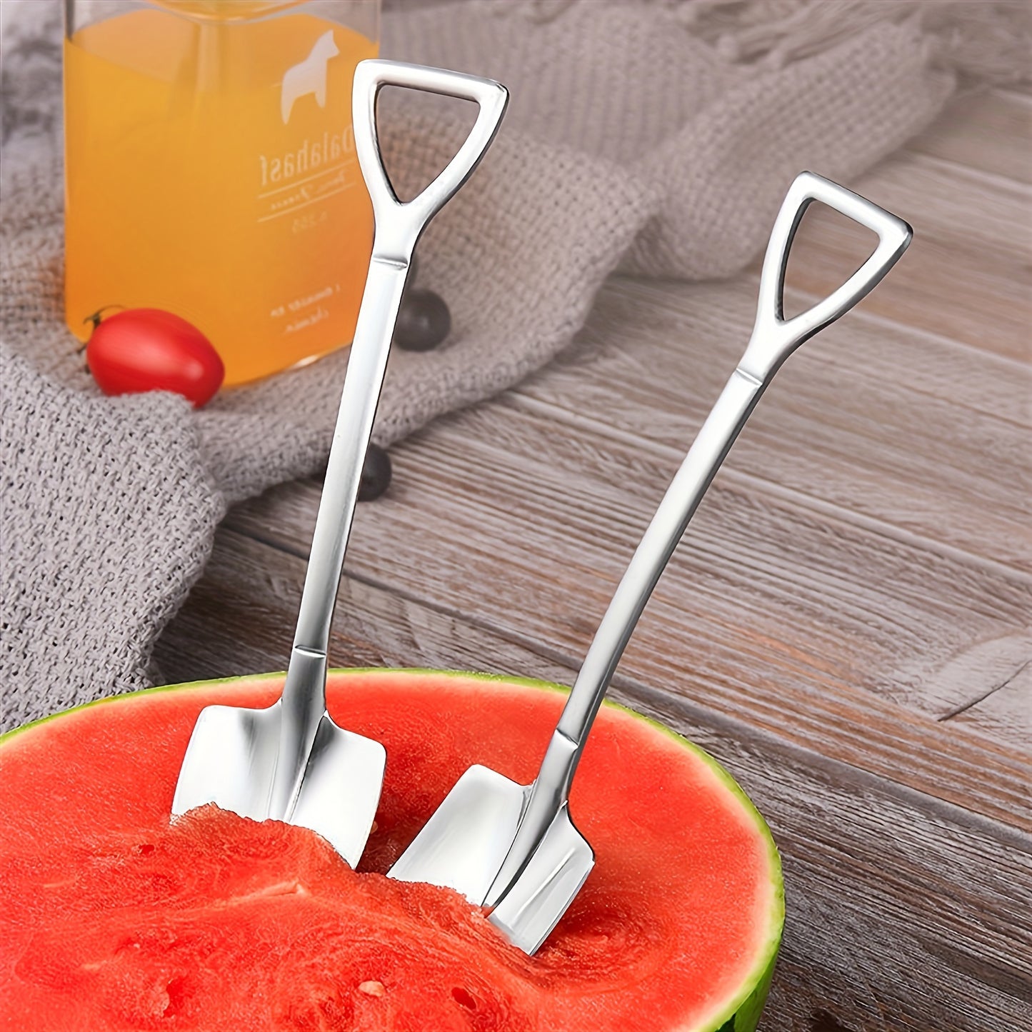 Set of 4 portable stainless steel spade spoons for creative dessert serving