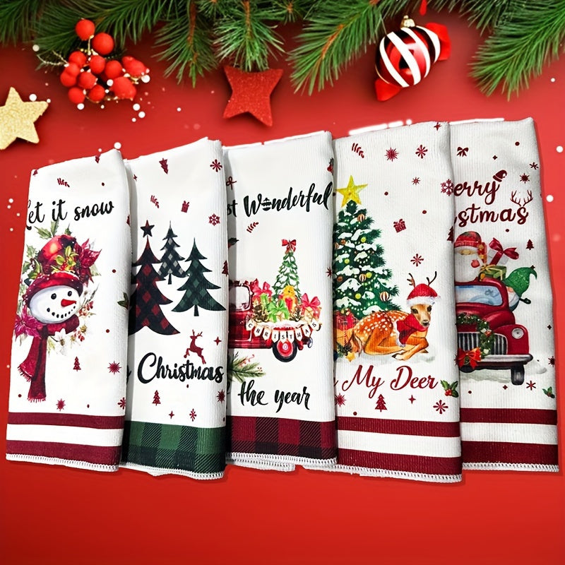 Festive microfiber Christmas towels with cartoon pattern, ideal for bathroom use and holiday decoration, highly absorbent.